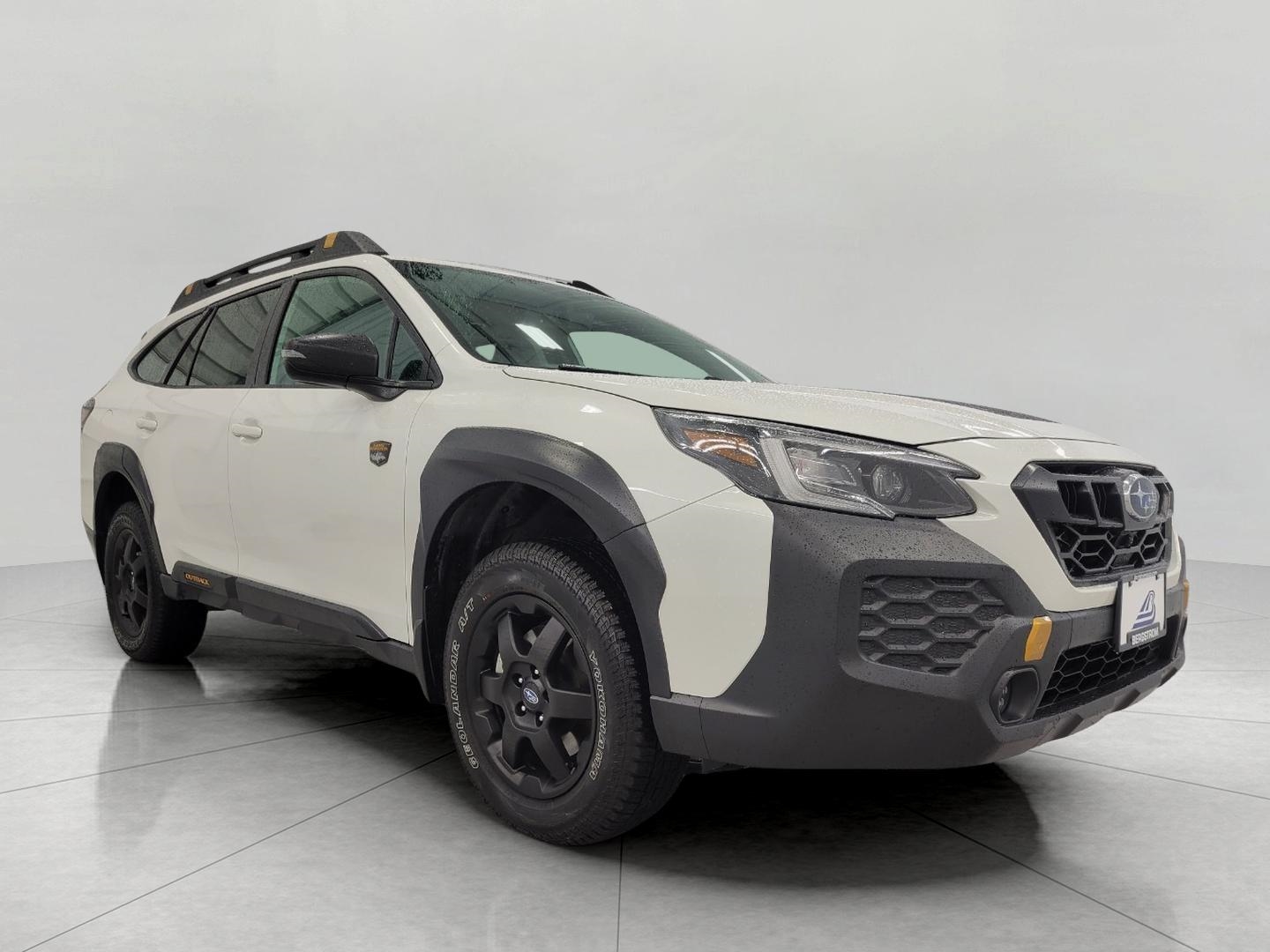 2025 Subaru Outback Wilderness AWD Blanco (CRYSTAL WHITE PEARL) SUV/Crossover Tracción en las cuatro ruedas Automática
