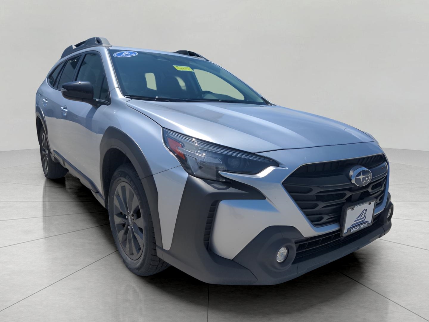 ICE SILVER METALLIC 2025 Subaru Outback Onyx Edition AWD SUV / Crossover All-Wheel Drive Automatic