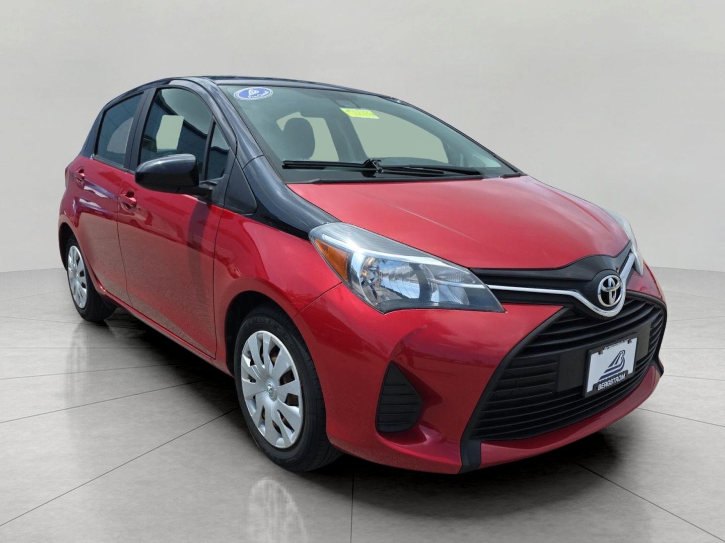 BARCELONA RED METALLIC/BLACK 2017 Toyota Yaris L 2dr Hatchback Hatchback Front-Wheel Drive Automatic