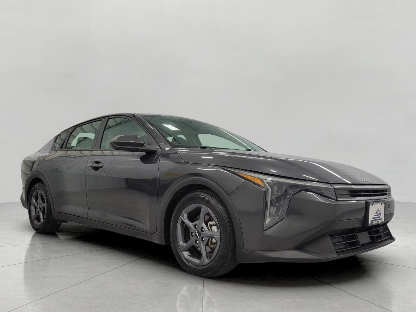 INTERSTELLAR GRAY 2025 Kia K4 LXS FWD Sedan Front-Wheel Drive Automatic