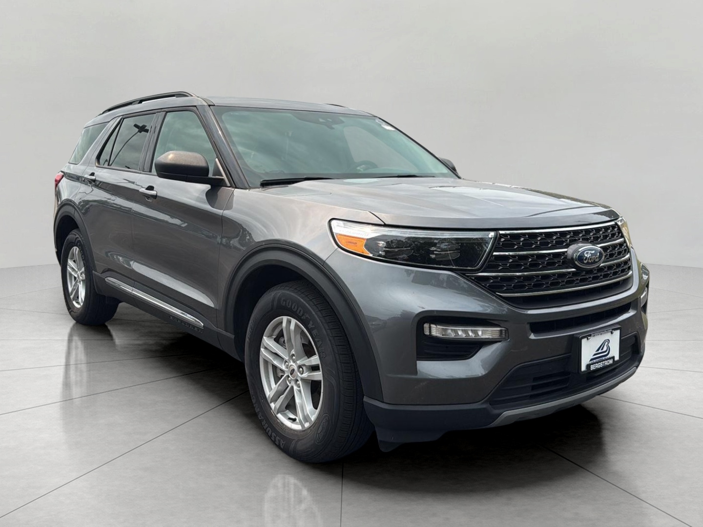 CARBONIZED GRAY 2024 Ford Explorer SUV / Crossover All-Wheel Drive Automatic