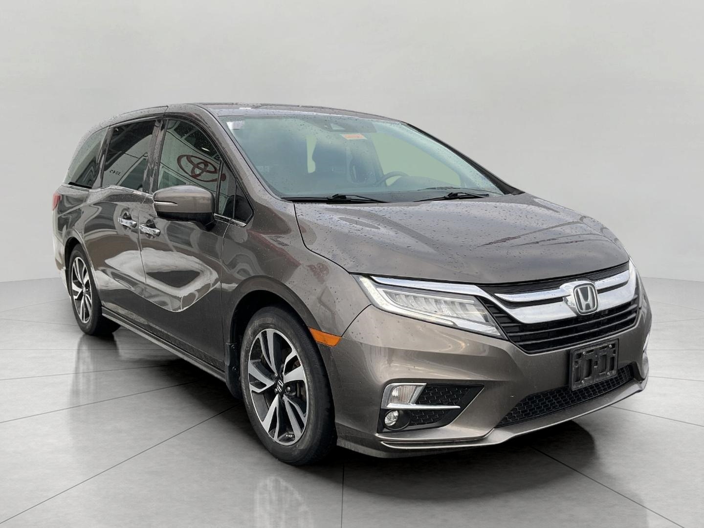 PACIFIC PEWTER METALLIC 2018 Honda Odyssey Touring Elite FWD Minivan Front-Wheel Drive Automatic