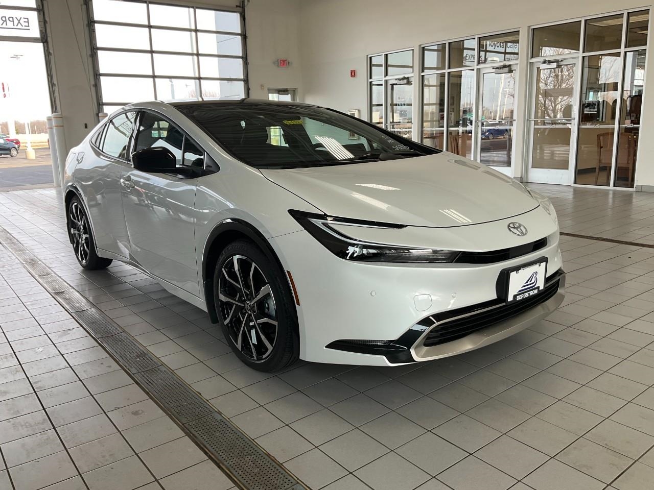 2026 Toyota Prius Plug-In Hybrid XSE Premium FWD