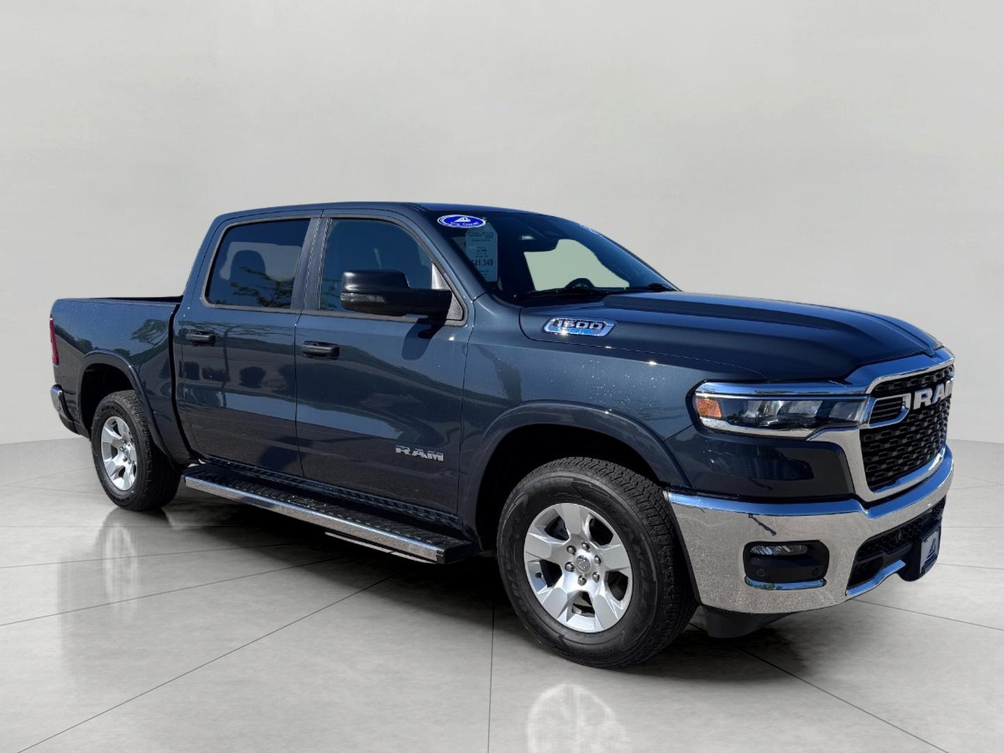 2025 RAM 1500 Big Horn Crew Cab 4WD