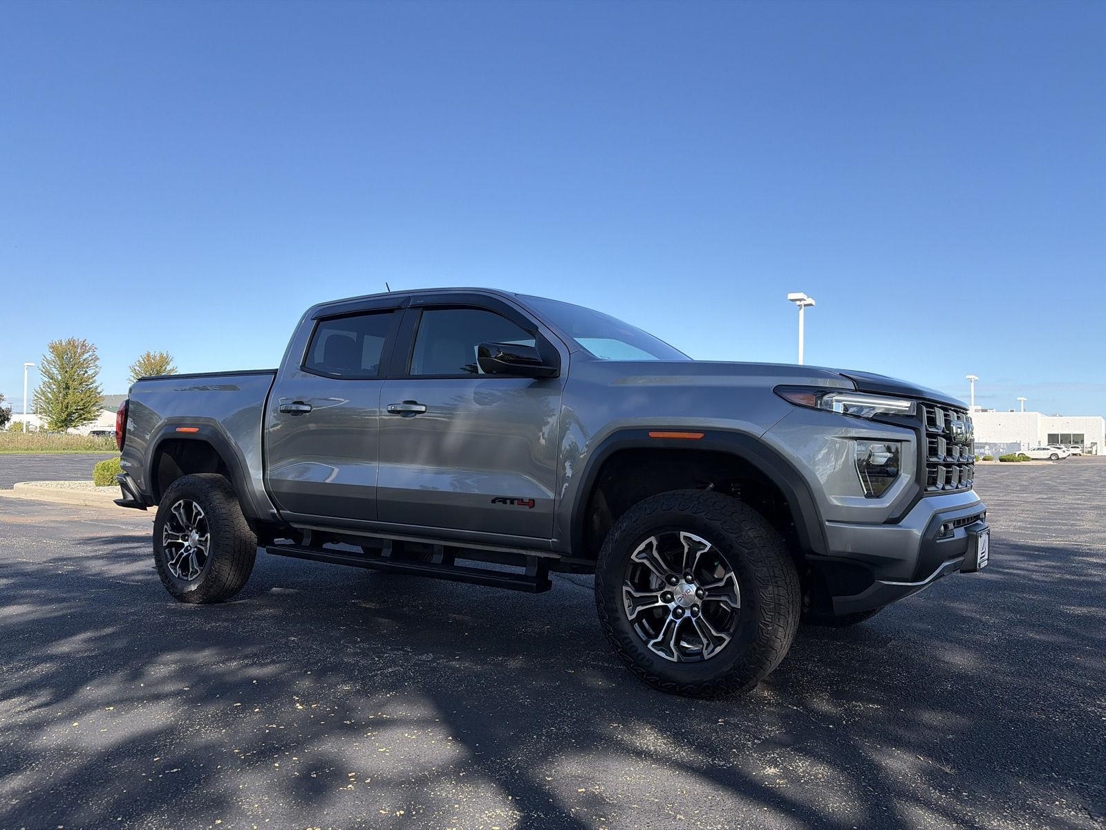 2025 GMC Canyon AT4 Crew Cab 4WD