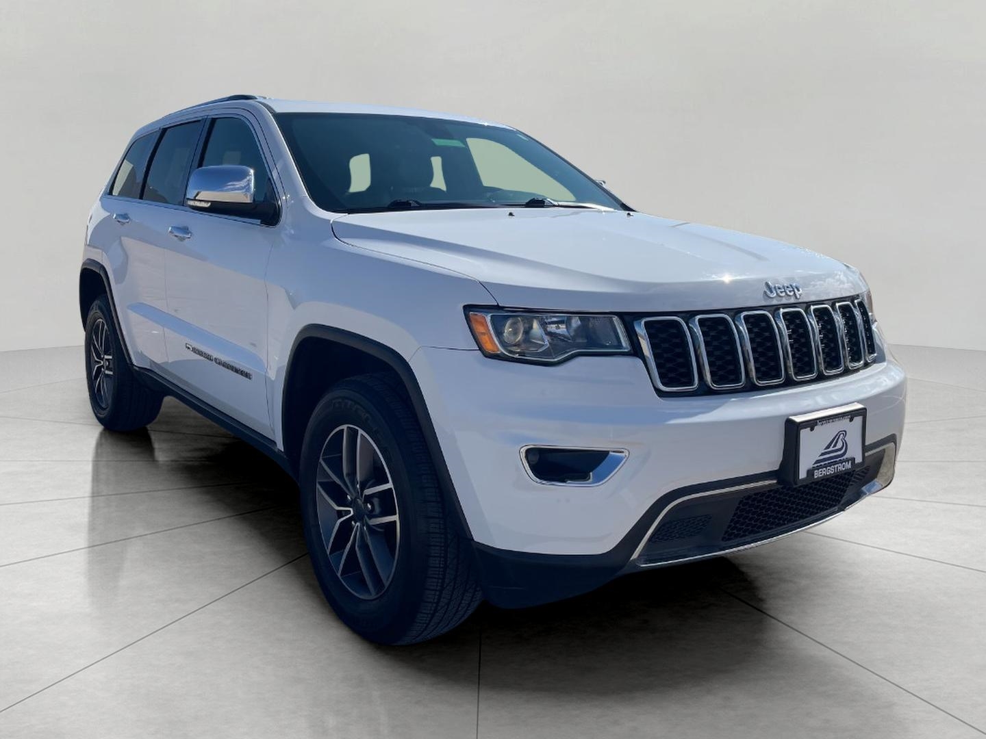 White 2022 Jeep Grand Cherokee Limited 4WD SUV / Crossover Four-Wheel Drive Automatic