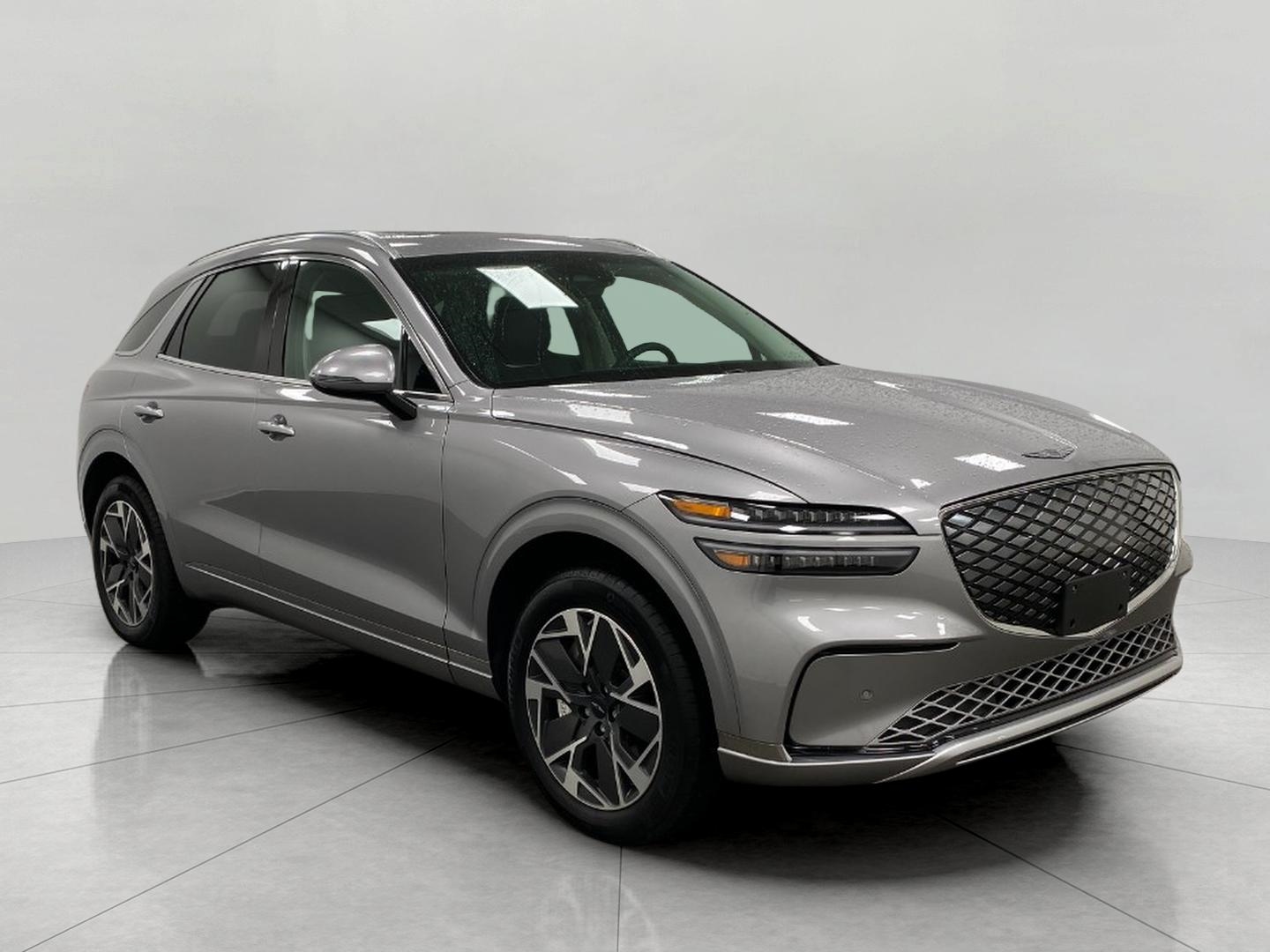 SAVILE SILVER 2026 Genesis GV70 Electrified Standard AWD SUV / Crossover All-Wheel Drive Automatic