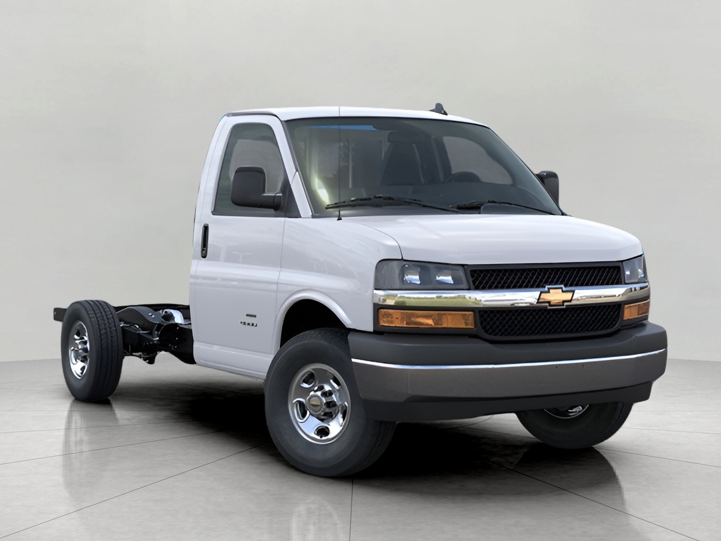 2025 Chevrolet Express Chassis 3500 Cutaway 139