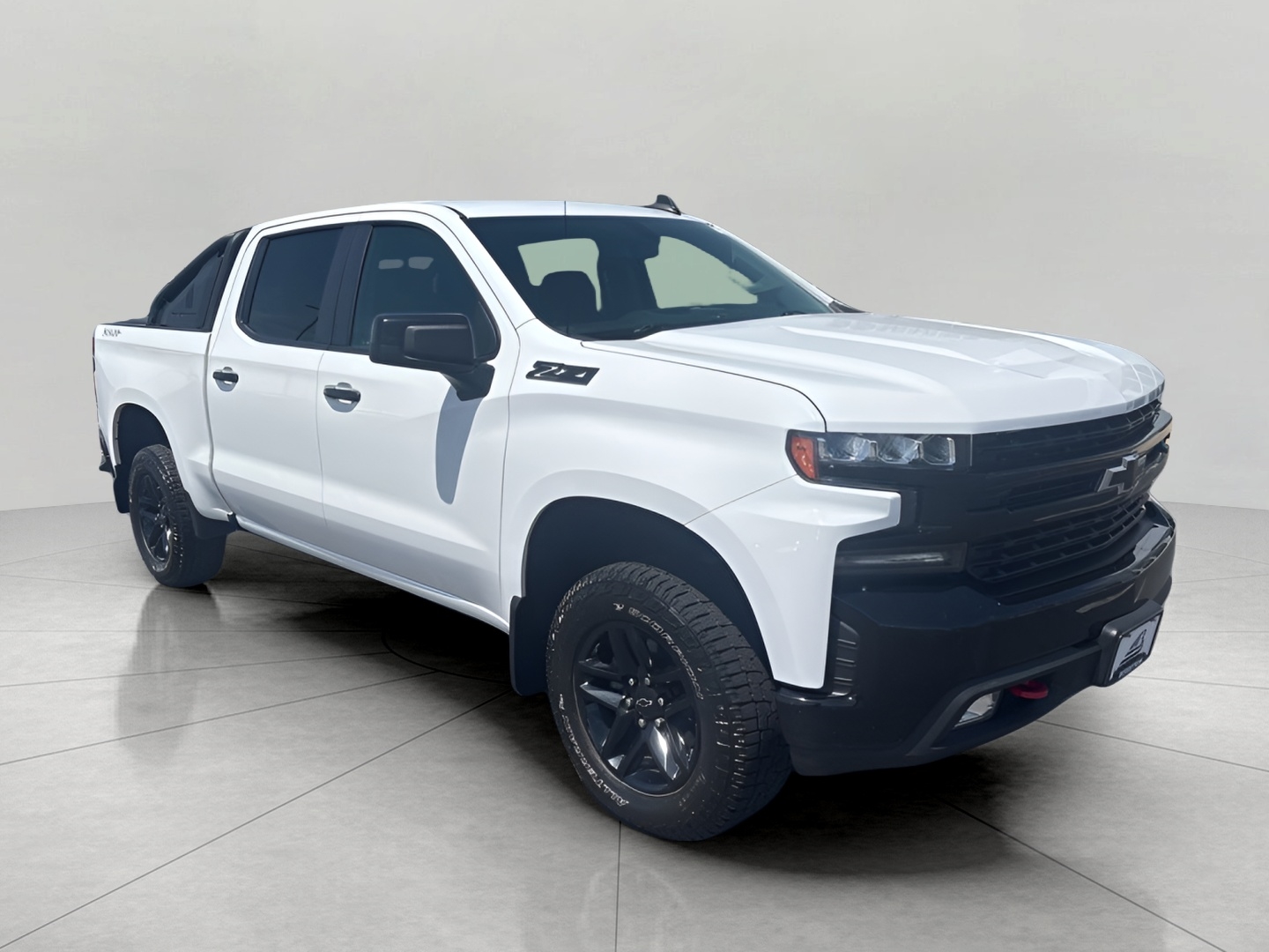 SUMMIT WHITE 2019 Chevrolet Silverado 1500 Pickup Truck Four-Wheel Drive Automatic