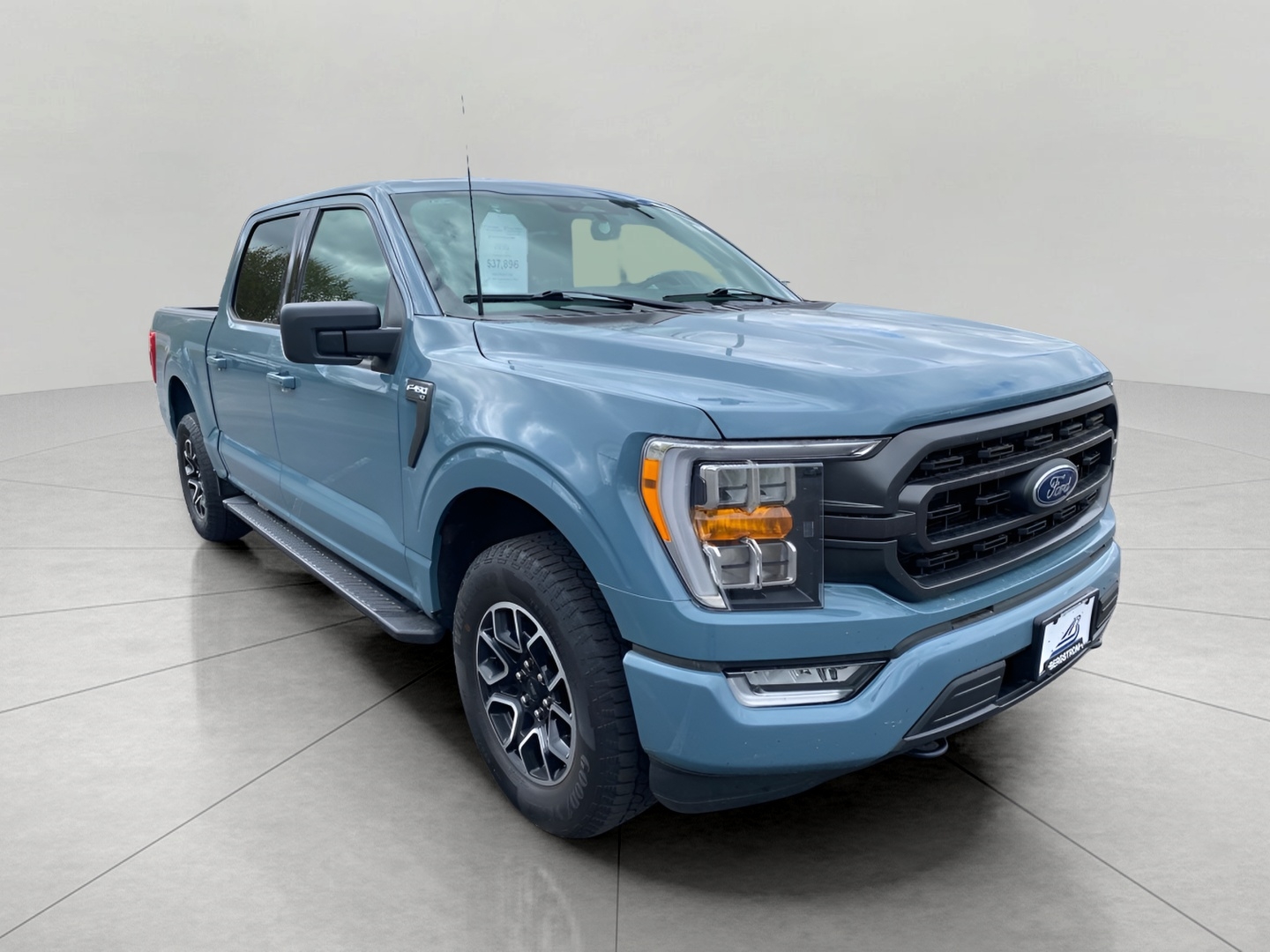 2023 Ford F-150 XLT SuperCrew 4WD