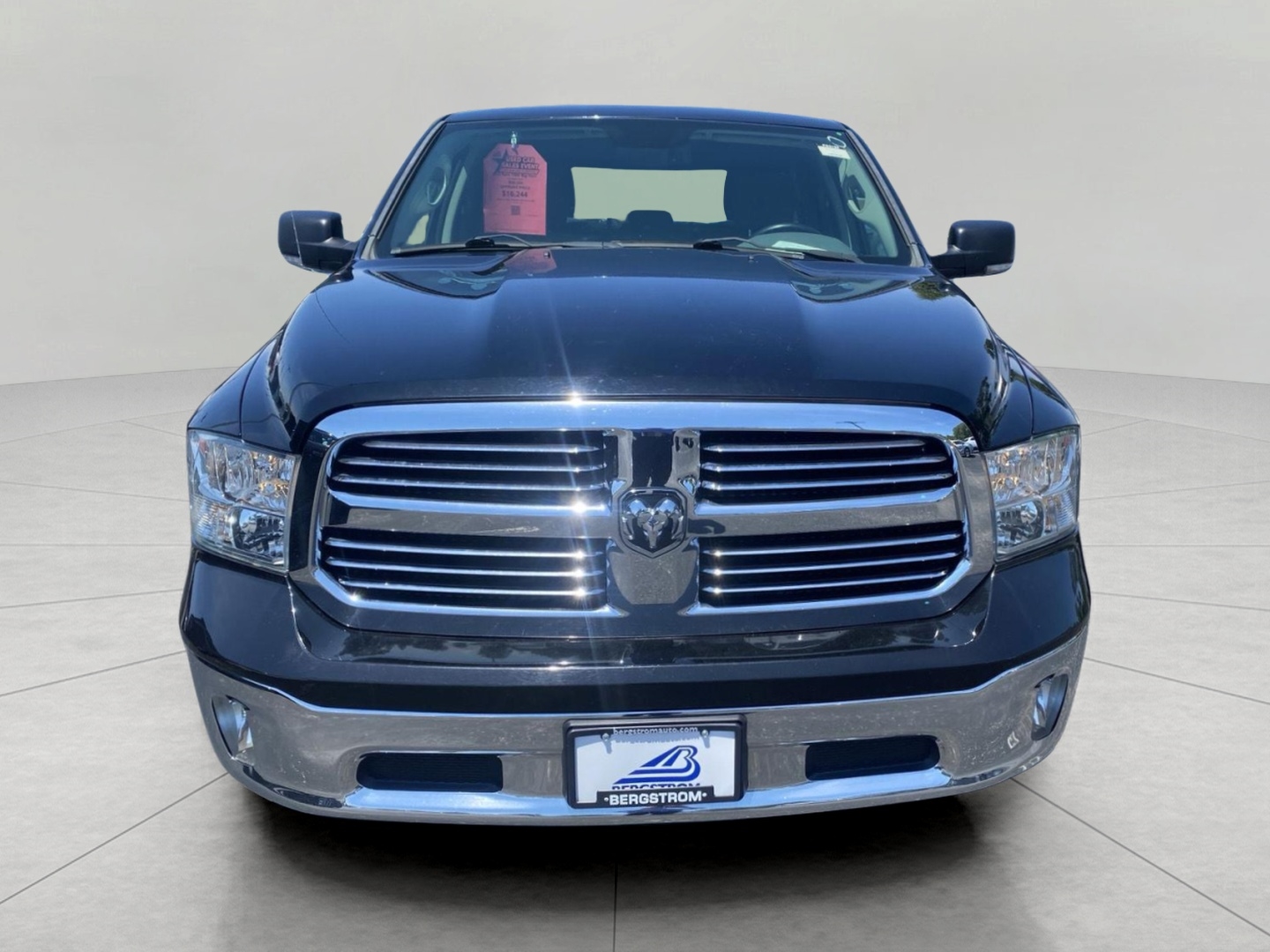 View vehicle photo 3