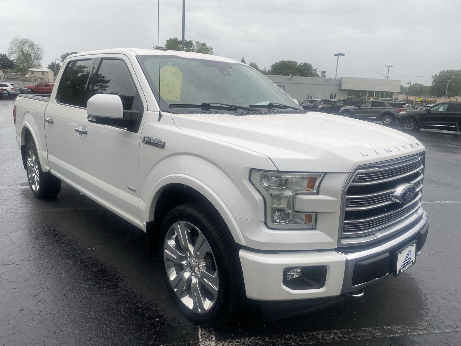 WHITE PLATINUM METALLIC 2017 Ford F-150 Limited SuperCrew 4WD Pickup Truck Four-Wheel Drive Automatic