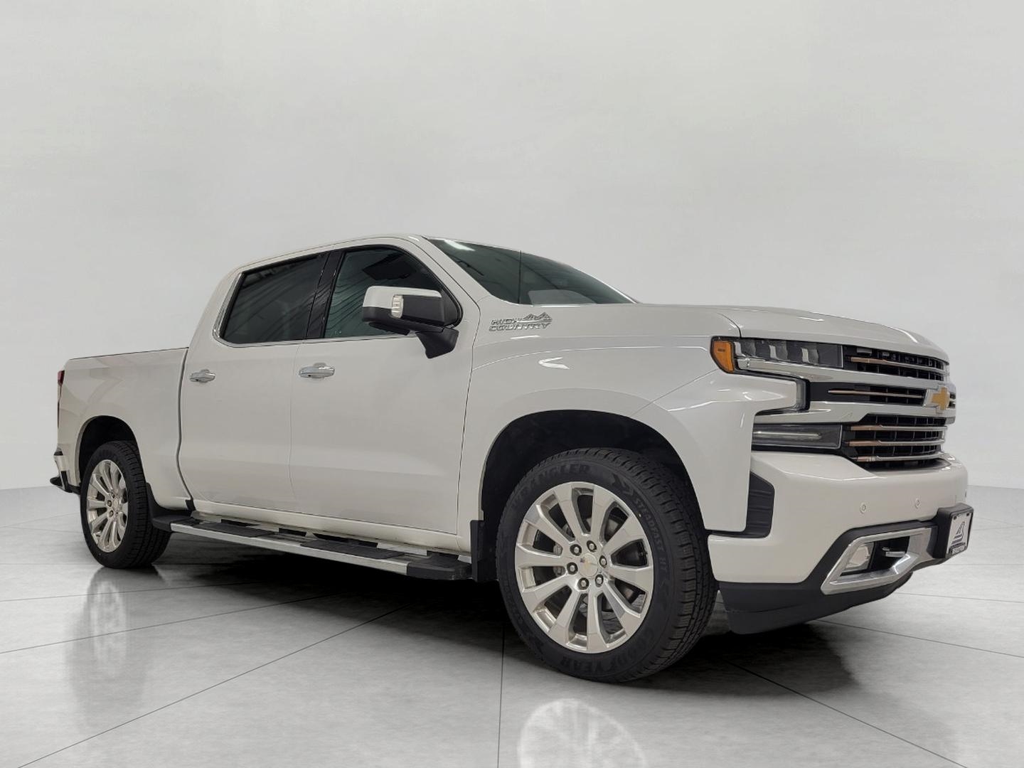 White (IRIDESCENT PEARL TRICOAT) 2019 Chevrolet Silverado 1500 Pickup Truck Four-Wheel Drive Automatic