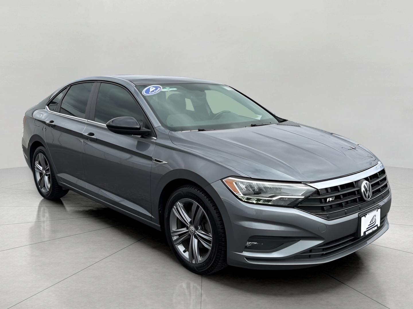 Gray 2020 Volkswagen Jetta R-Line FWD Sedan Front-Wheel Drive Automatic