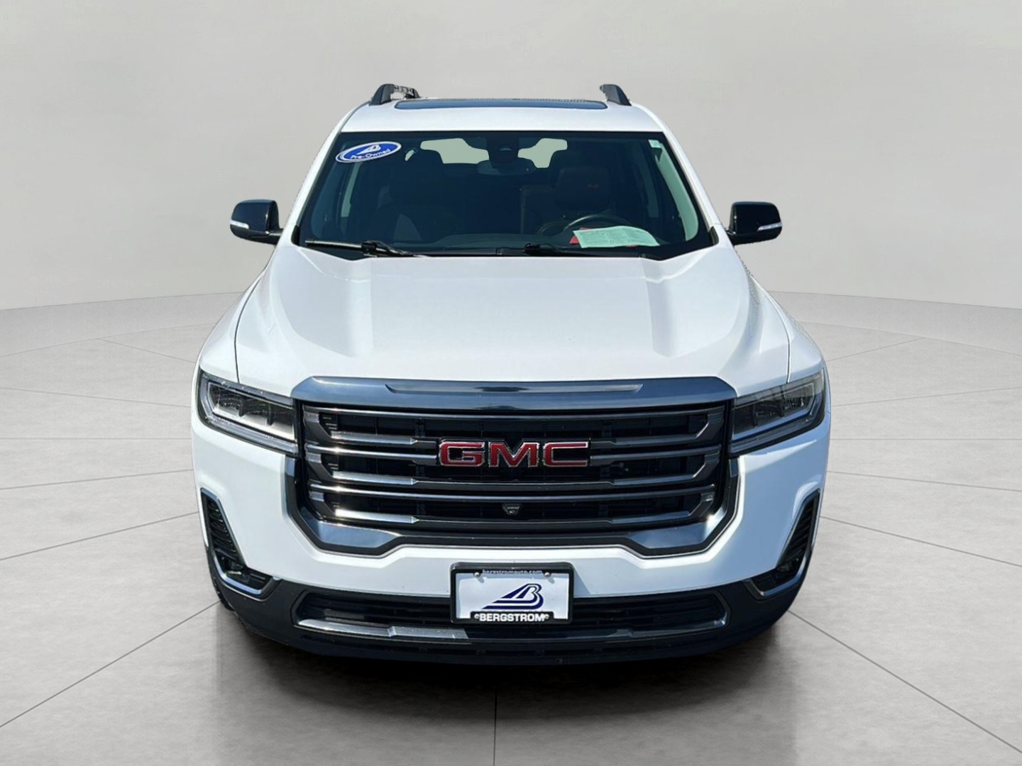 View vehicle photo 2