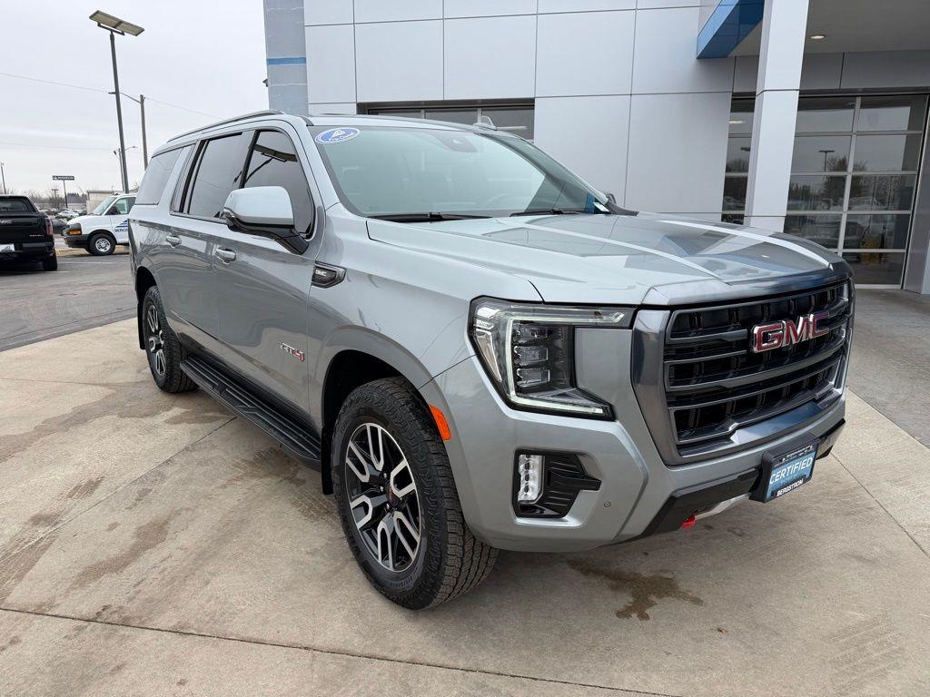 2024 GMC Yukon XL AT4 4WD