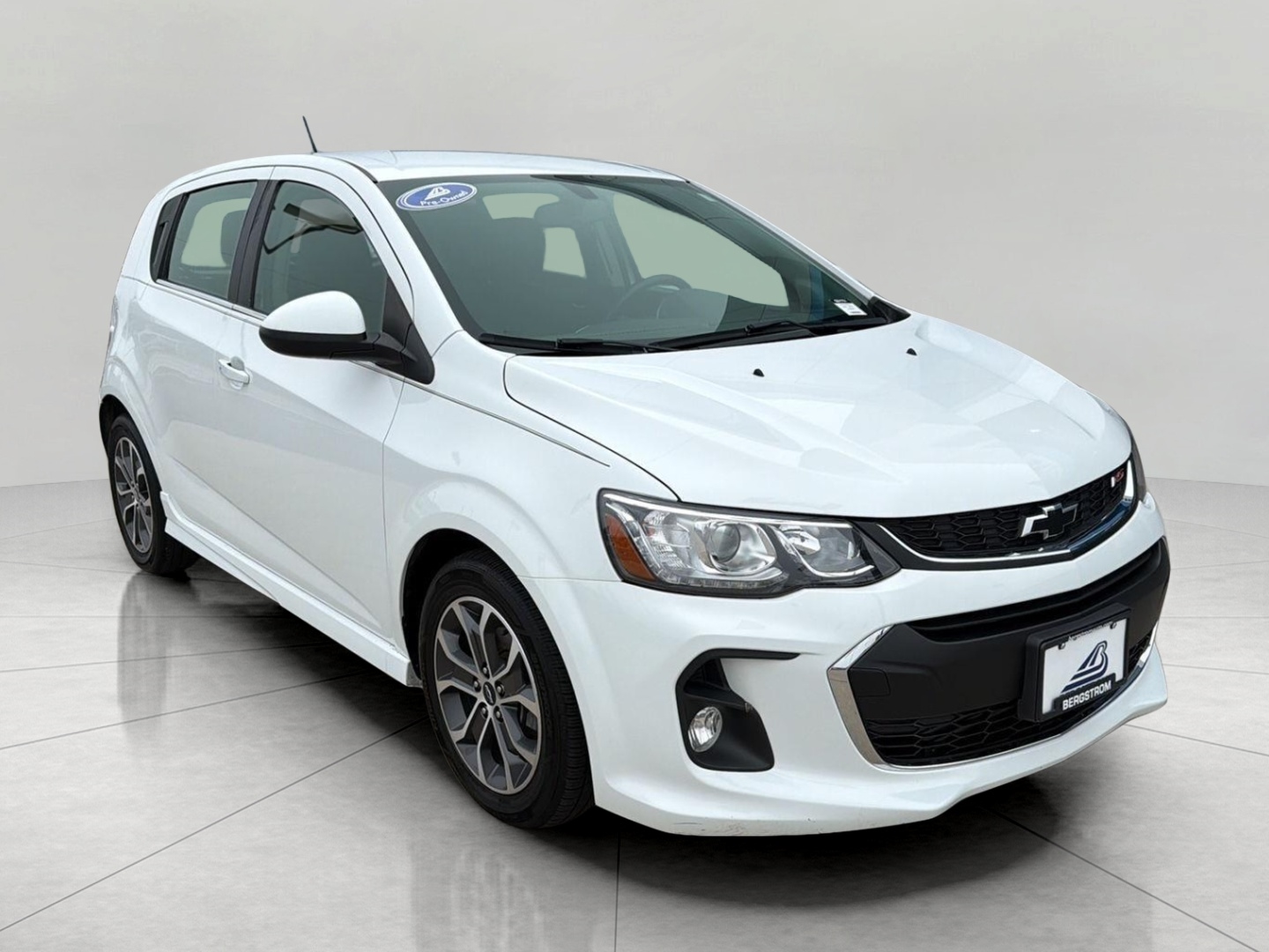 2020 Chevrolet Sonic LT Hatchback FWD
