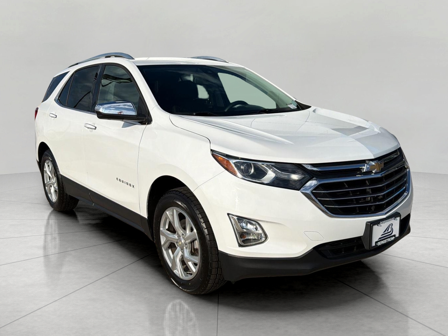 SUMMIT WHITE 2018 Chevrolet Equinox SUV / Crossover Four-Wheel Drive Automatic