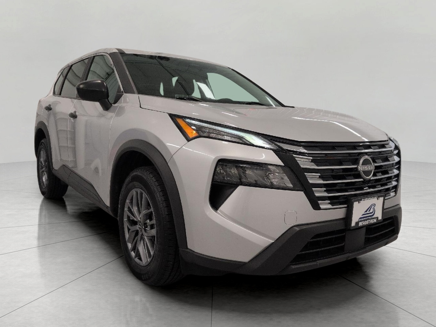 BRILLIANT SILVER METALLIC 2024 Nissan Rogue SUV / Crossover All-Wheel Drive Automatic