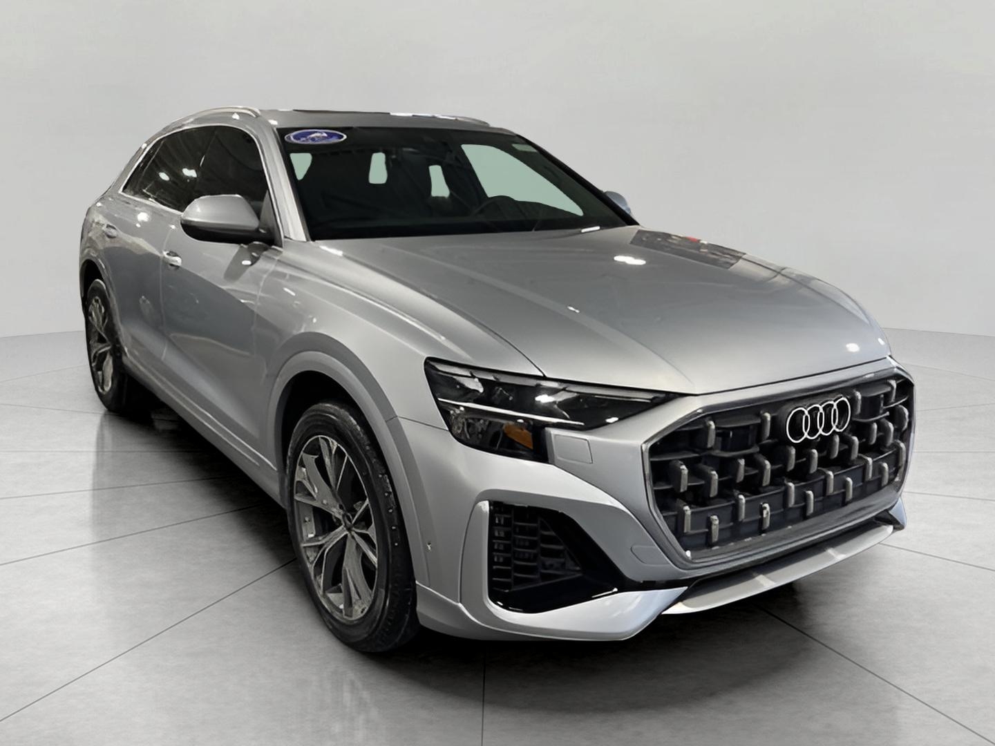 2024 Audi Q8 quattro Premium Plus 55 TFSI