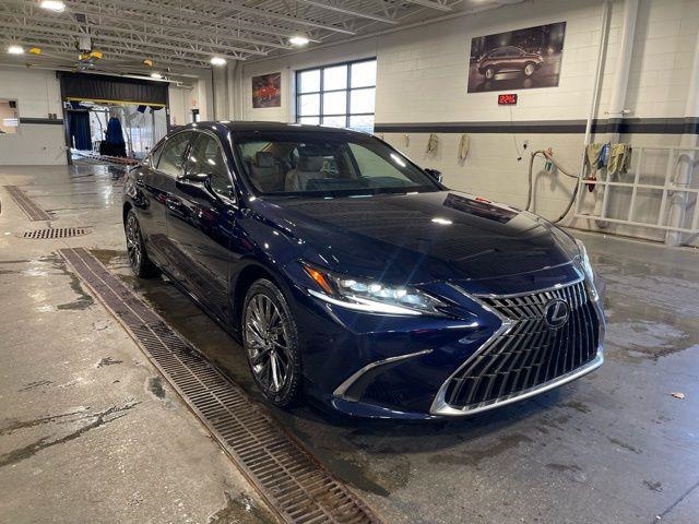 2024 Lexus ES 350 Ultra Luxury FWD