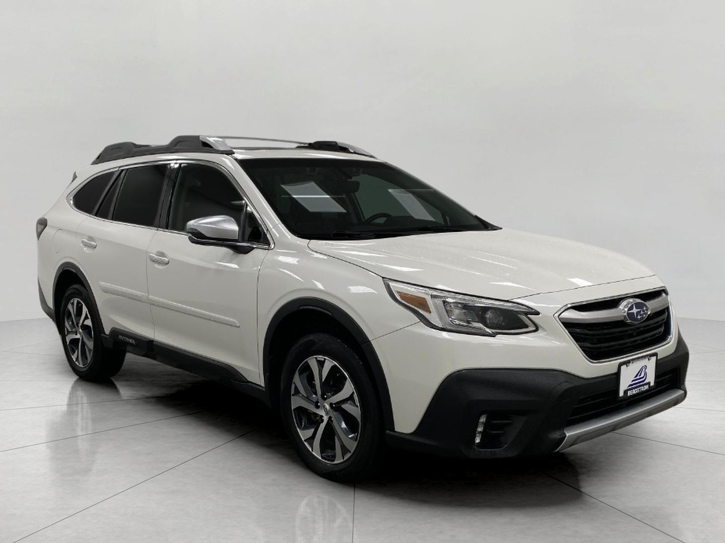 White 2021 Subaru Outback Touring XT Crossover AWD SUV / Crossover All-Wheel Drive Continuously Variable Transmission