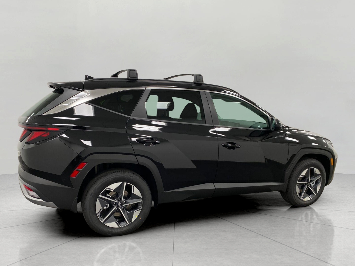 Ash Black 2026 Hyundai Tucson Hybrid SUV / Crossover All-Wheel Drive 6-Speed Automatic