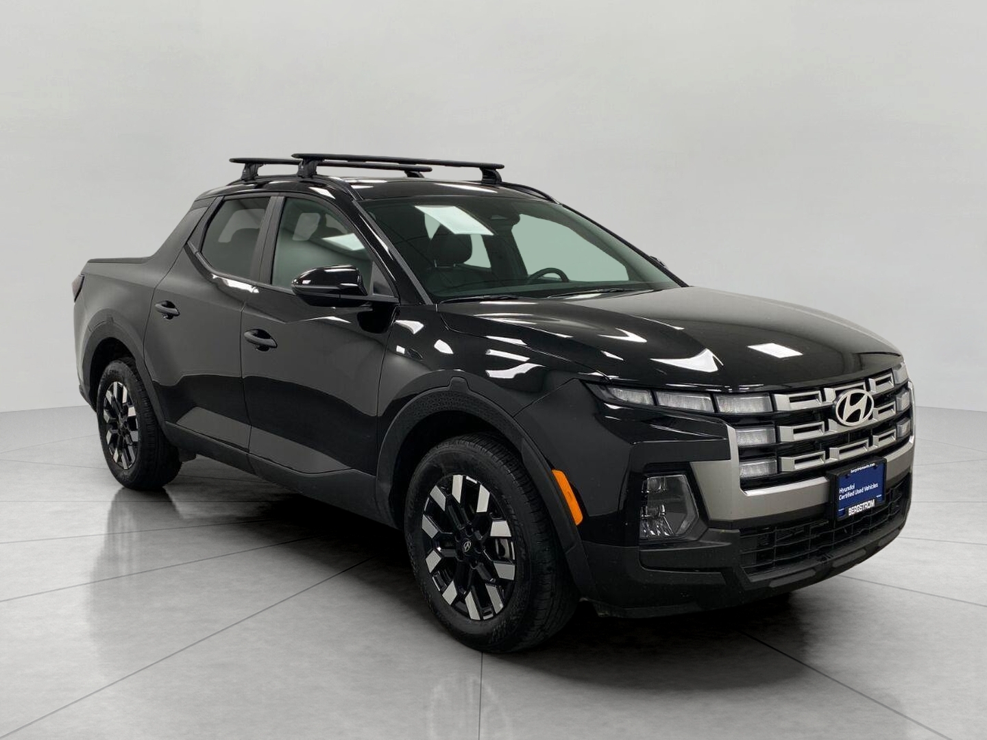 PHANTOM BLACK 2025 Hyundai Santa Cruz Pickup Truck All-Wheel Drive Automatic