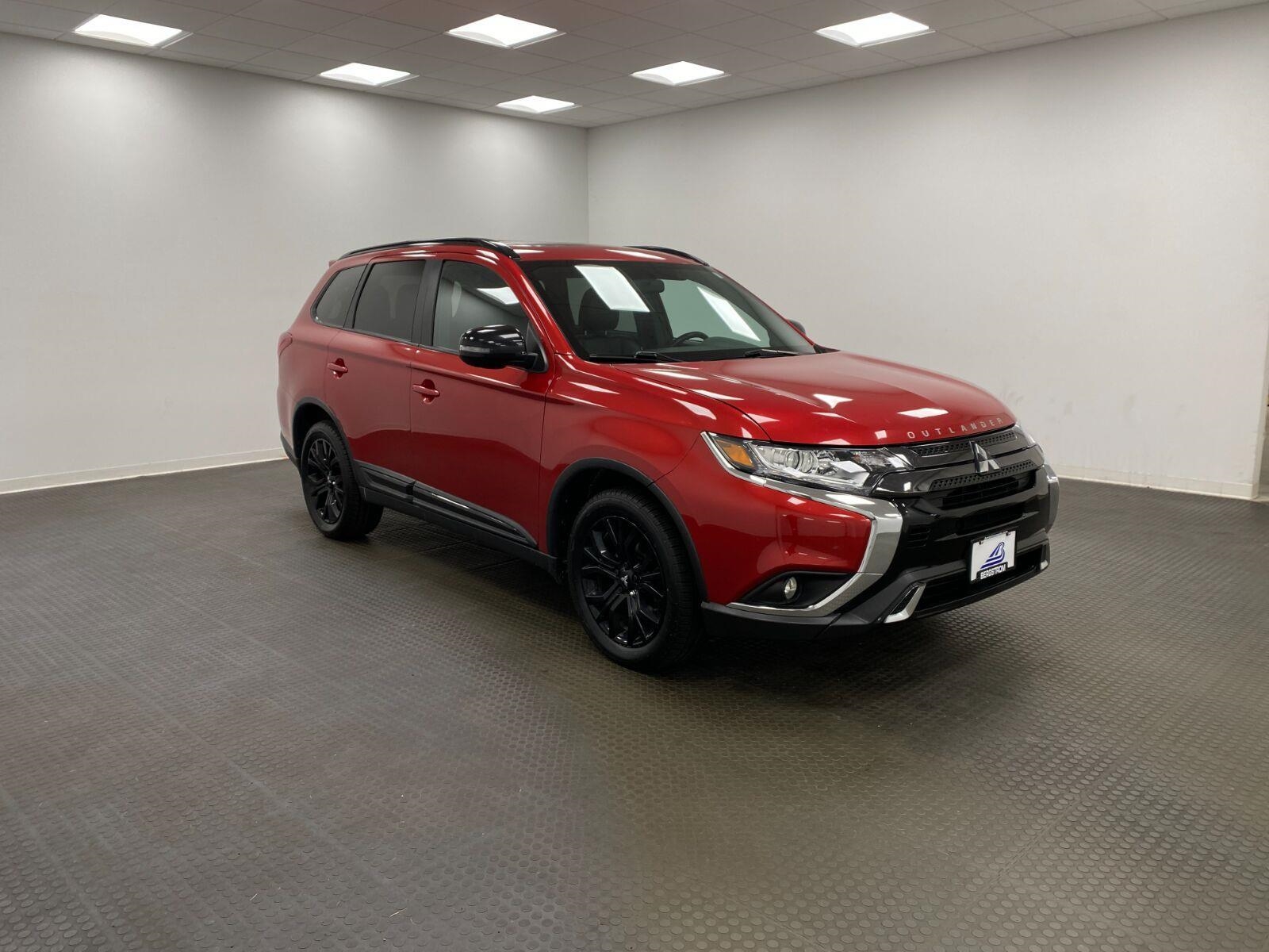  2019 Mitsubishi Outlander LE S-AWC   