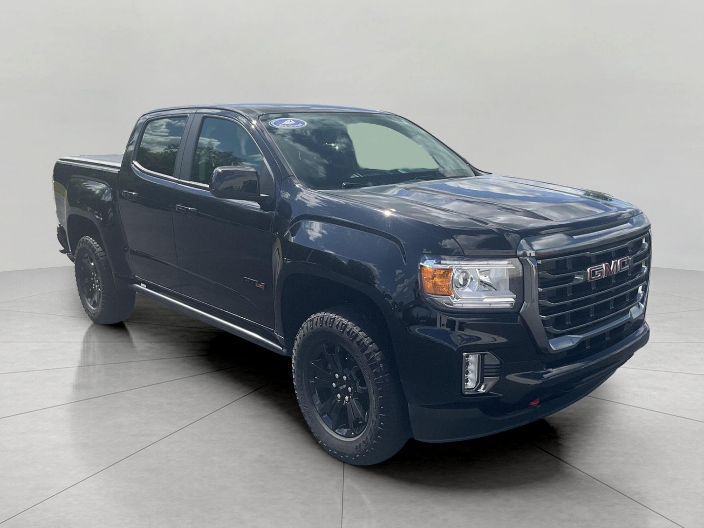  2021 GMC Canyon AT4 Crew Cab 4WD with Cloth   