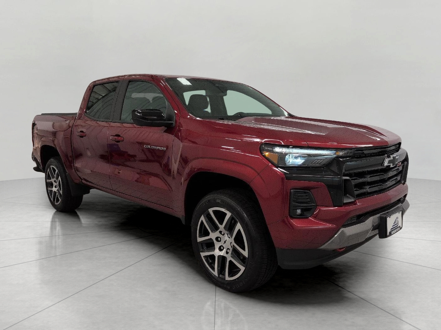 RADIANT RED TINTCOAT 2024 Chevrolet Colorado Pickup Truck Four-Wheel Drive Automatic