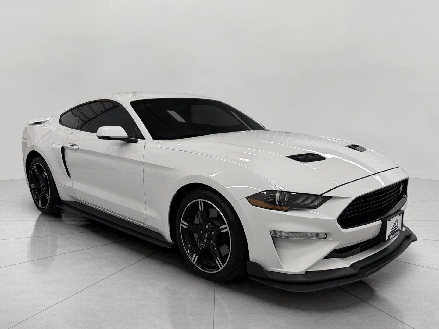 OXFORD WHITE 2020 Ford Mustang Coupe Rear-Wheel Drive Manual