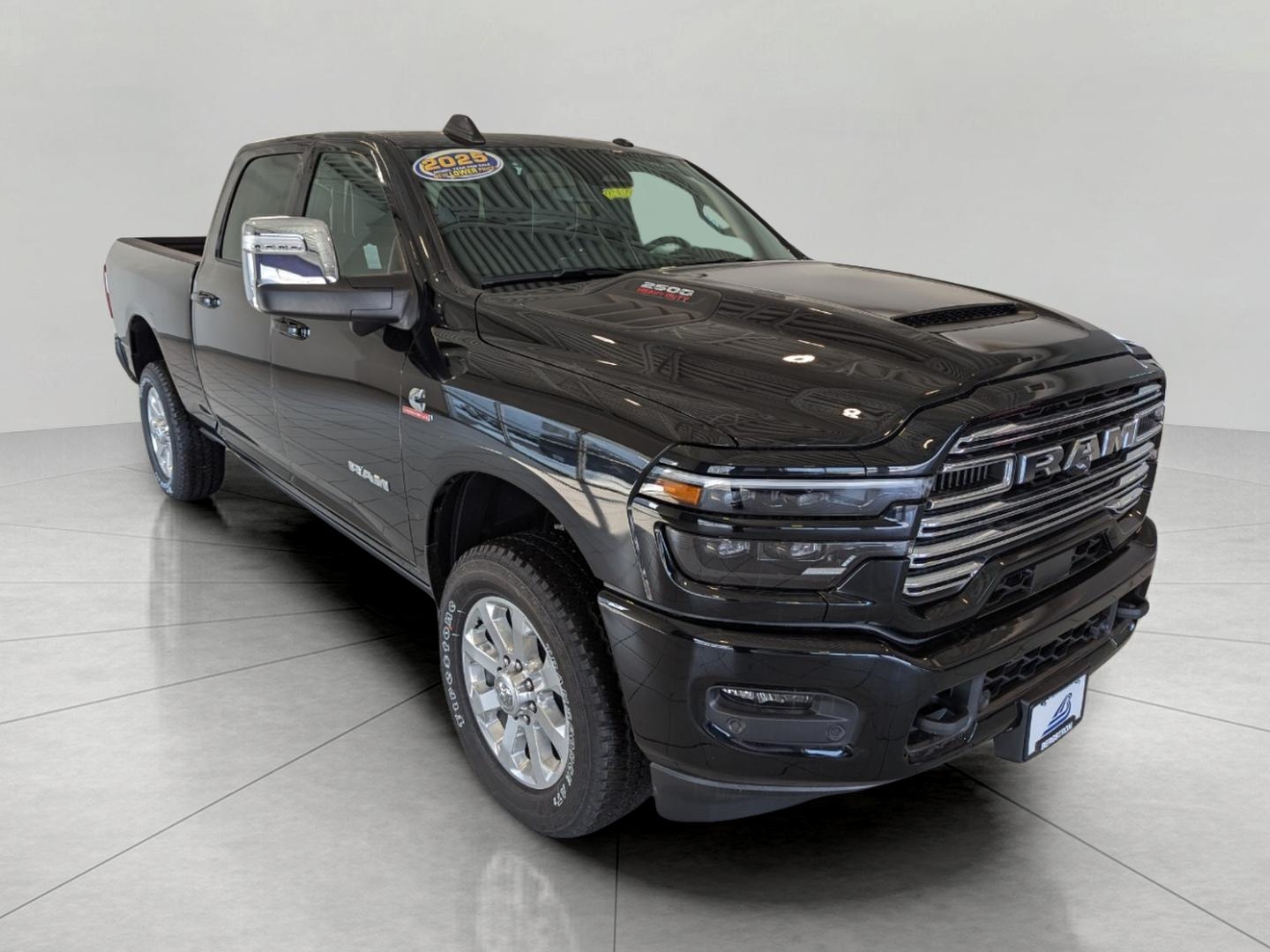 2025 RAM 2500 Laramie Crew Cab 4WD