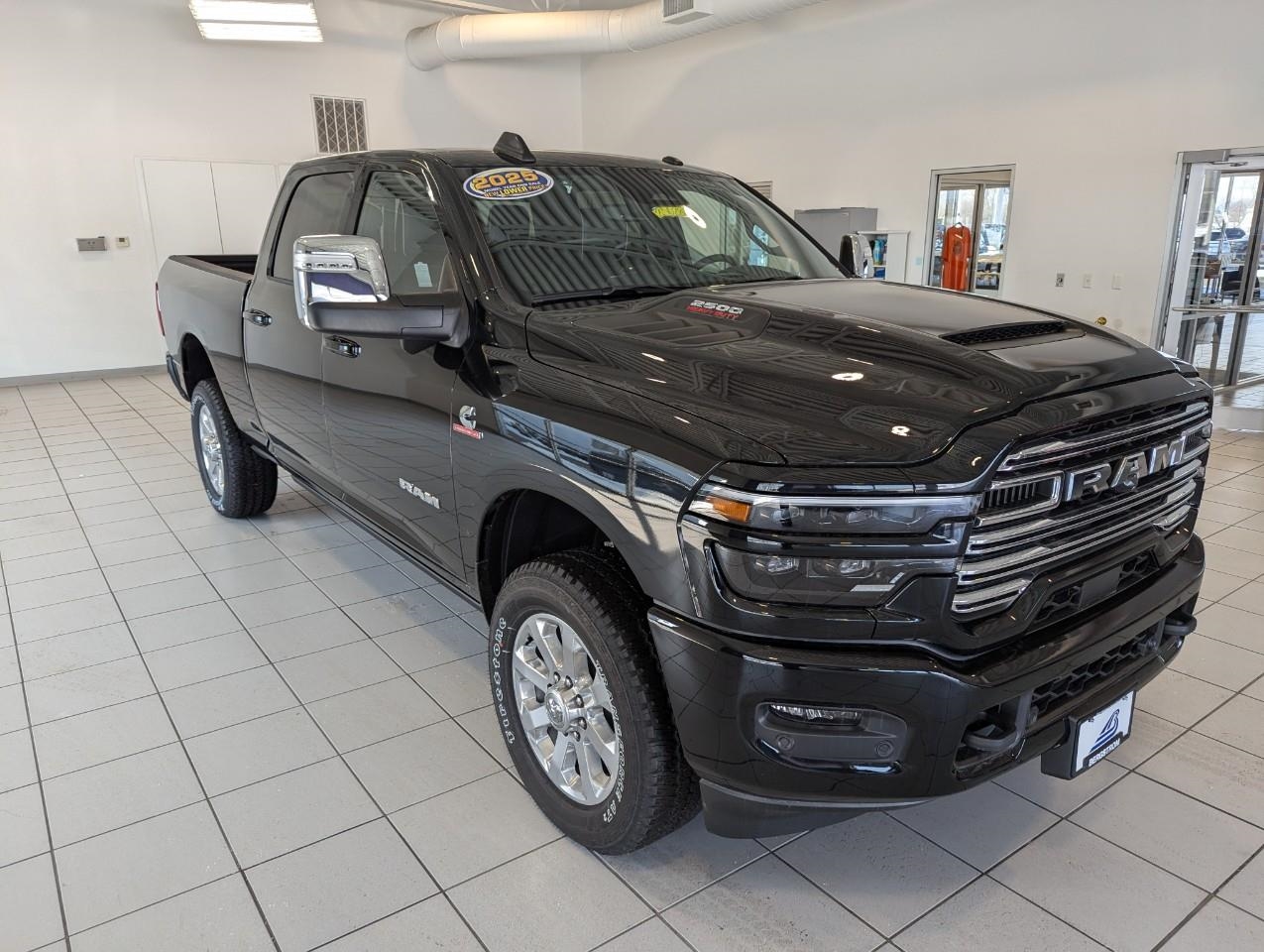 2025 RAM 2500 Laramie Crew Cab 4WD