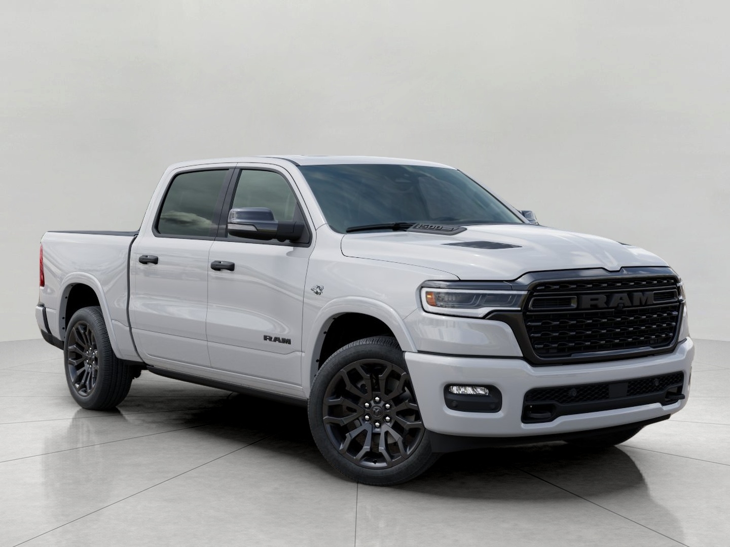 2026 RAM 1500 Limited Crew Cab 4WD