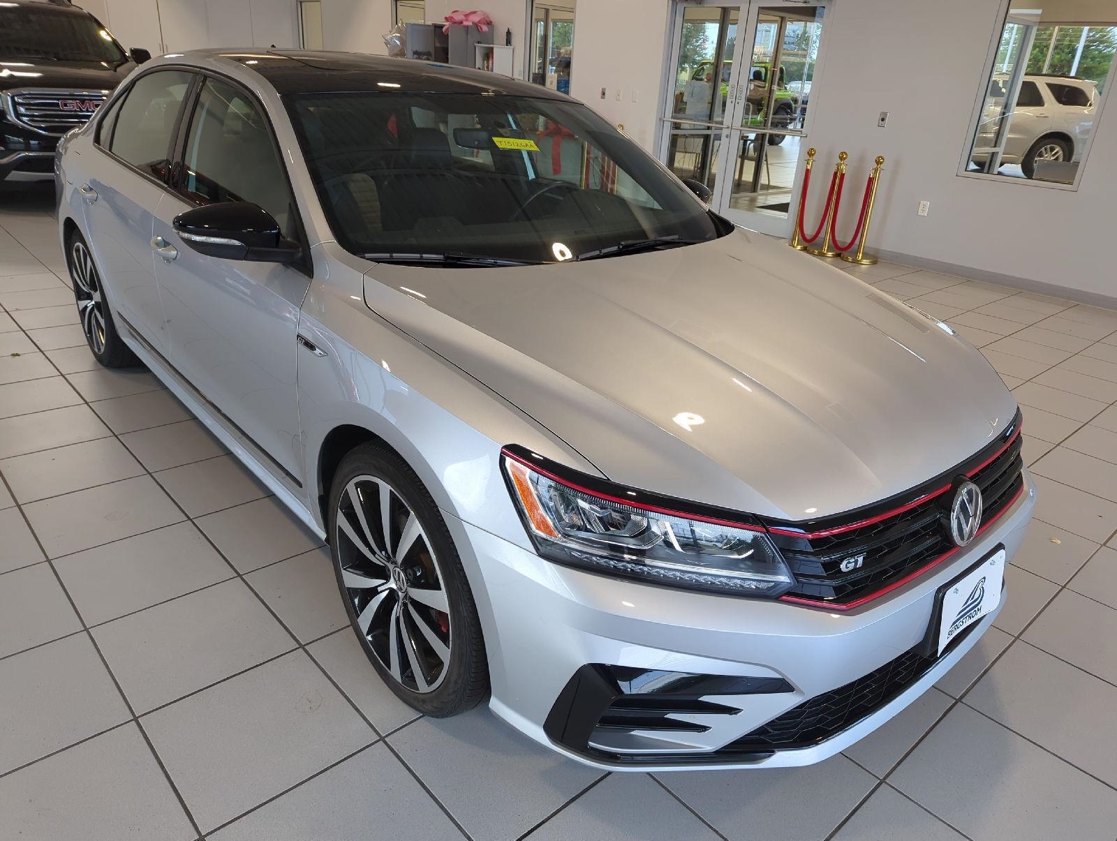 2018 Volkswagen Passat V6 GT FWD