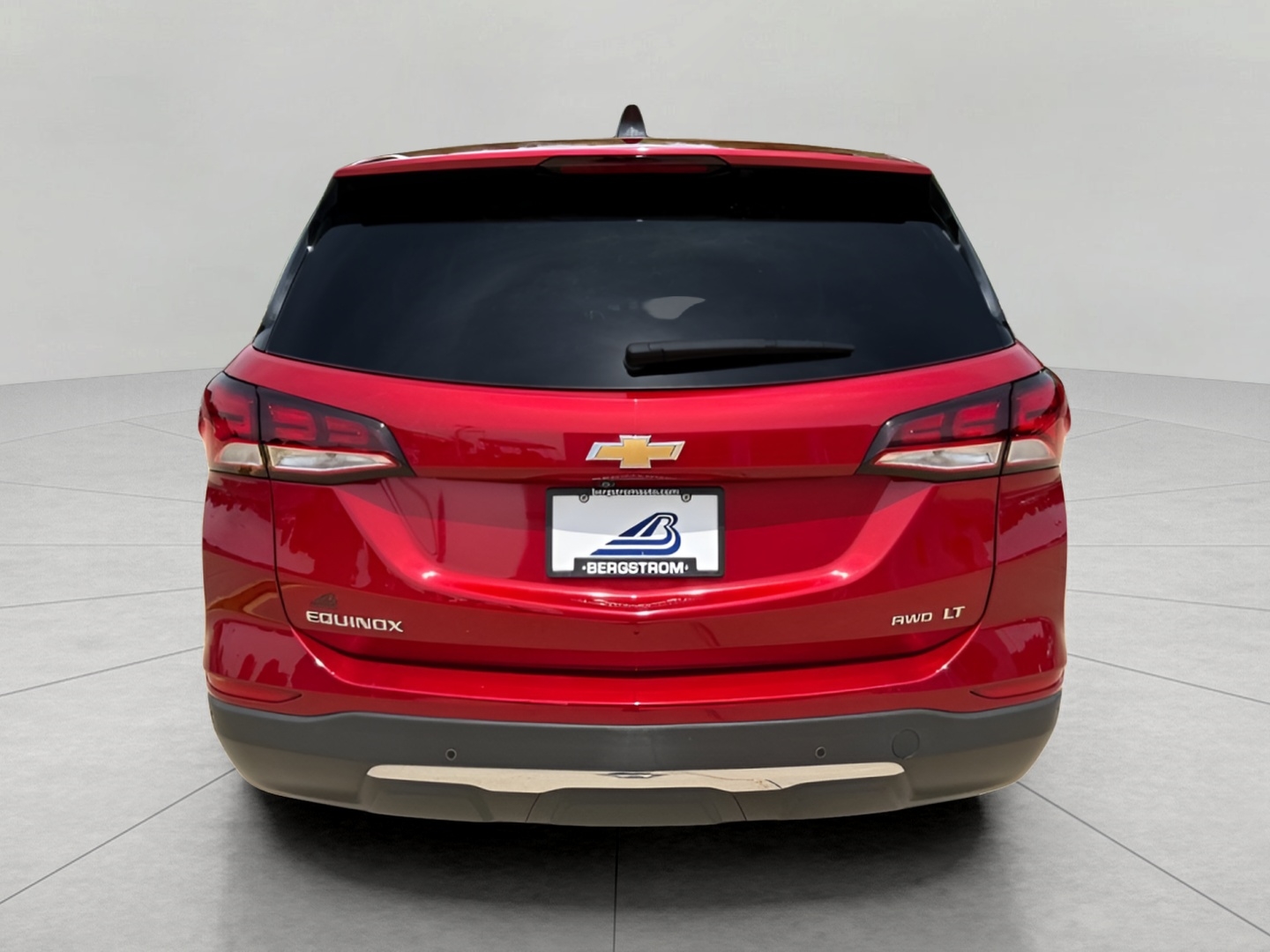 View vehicle photo 4
