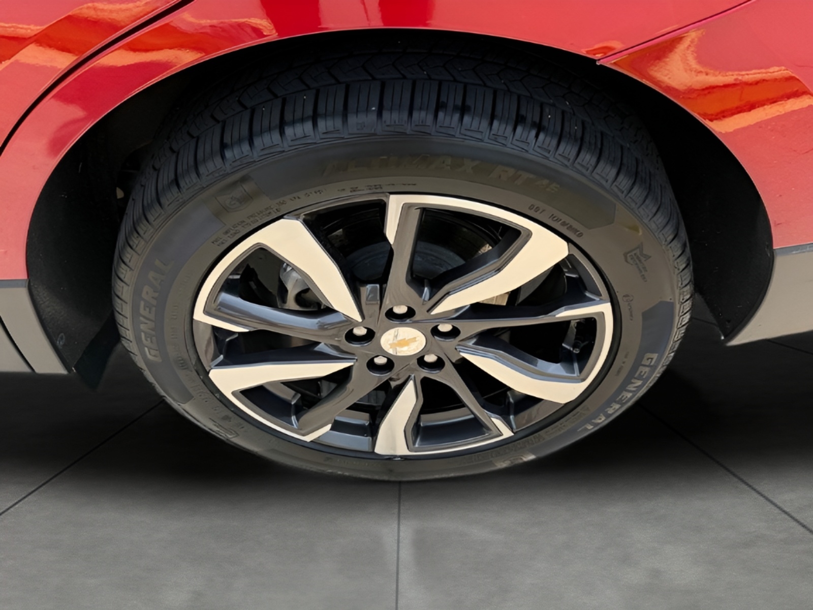 View vehicle photo 7