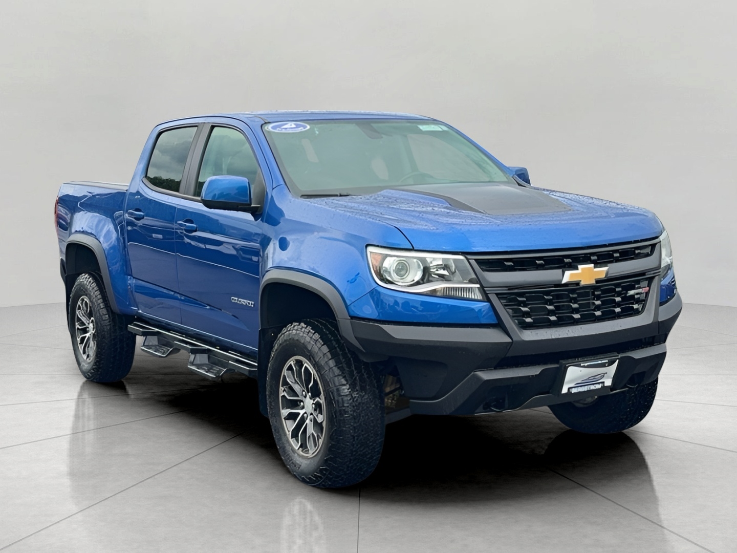 KINETIC BLUE METALLIC 2018 Chevrolet Colorado Pickup Truck Four-Wheel Drive Automatic