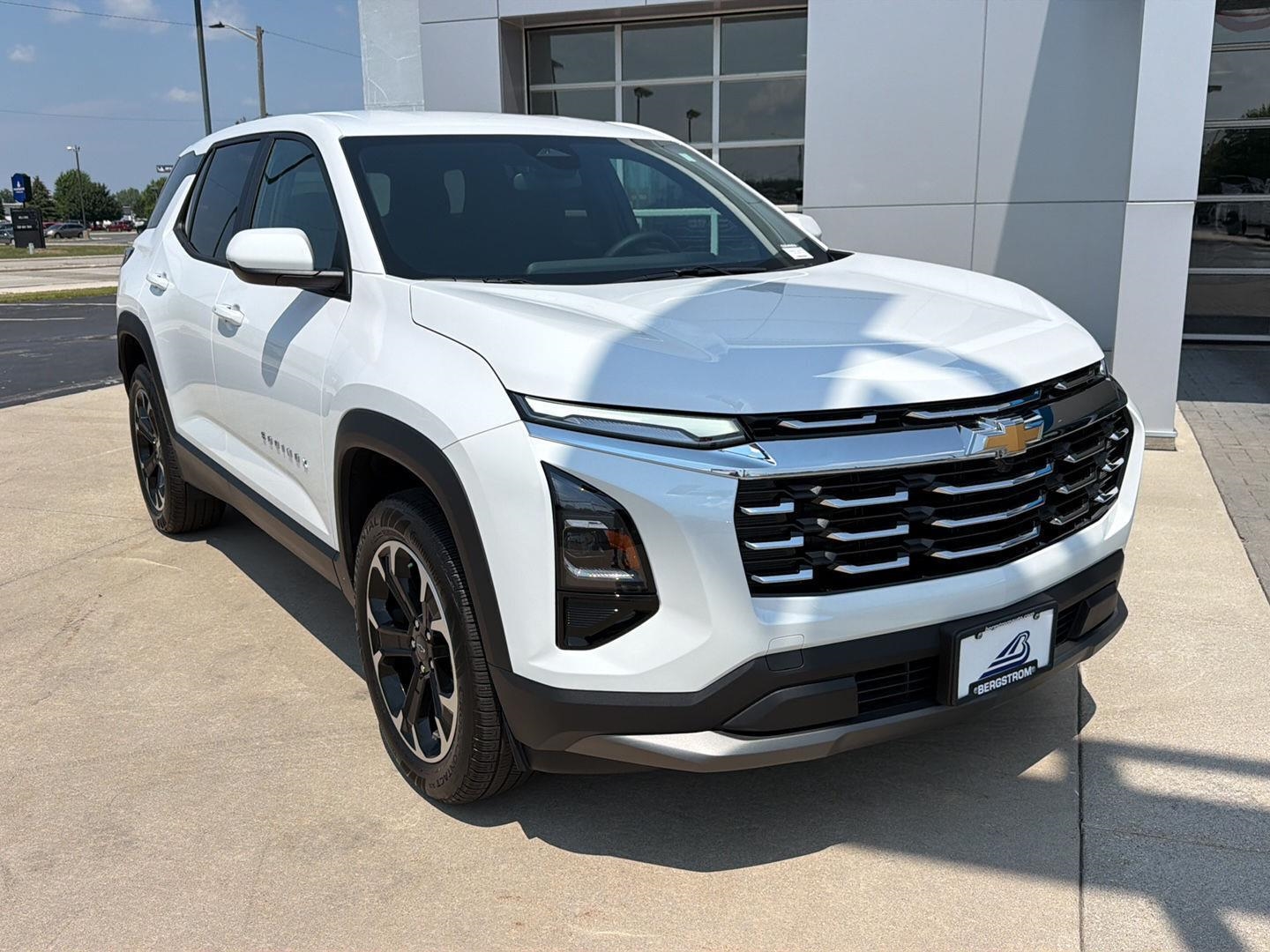 SUMMIT WHITE 2025 Chevrolet Equinox SUV / Crossover Four-Wheel Drive Automatic