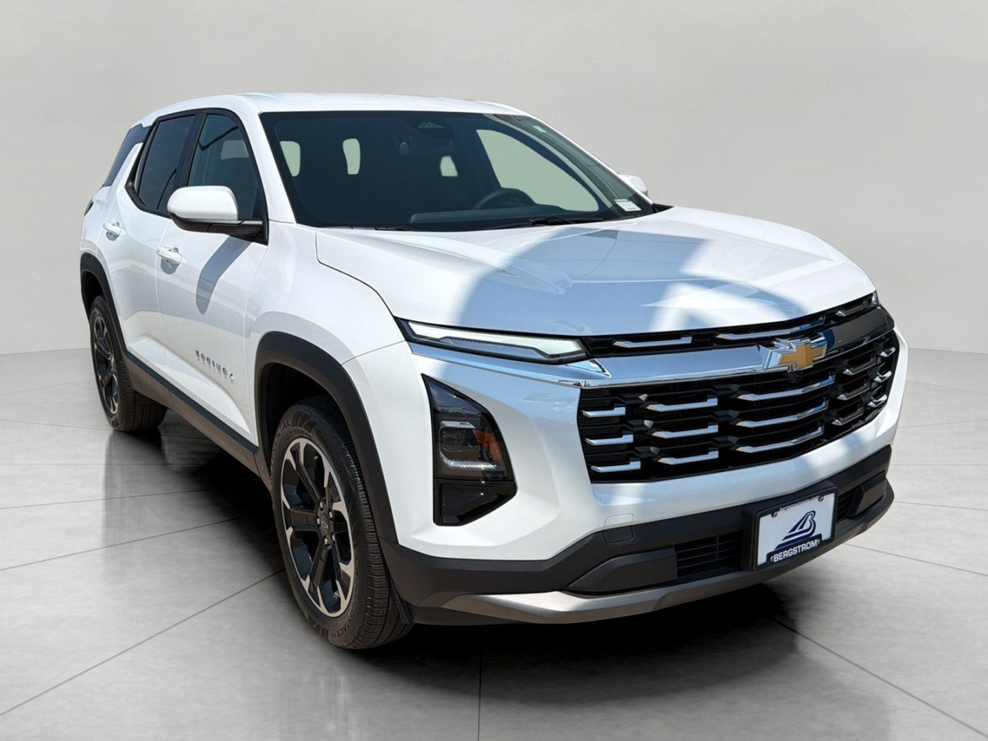 SUMMIT WHITE 2025 Chevrolet Equinox SUV / Crossover Four-Wheel Drive Automatic
