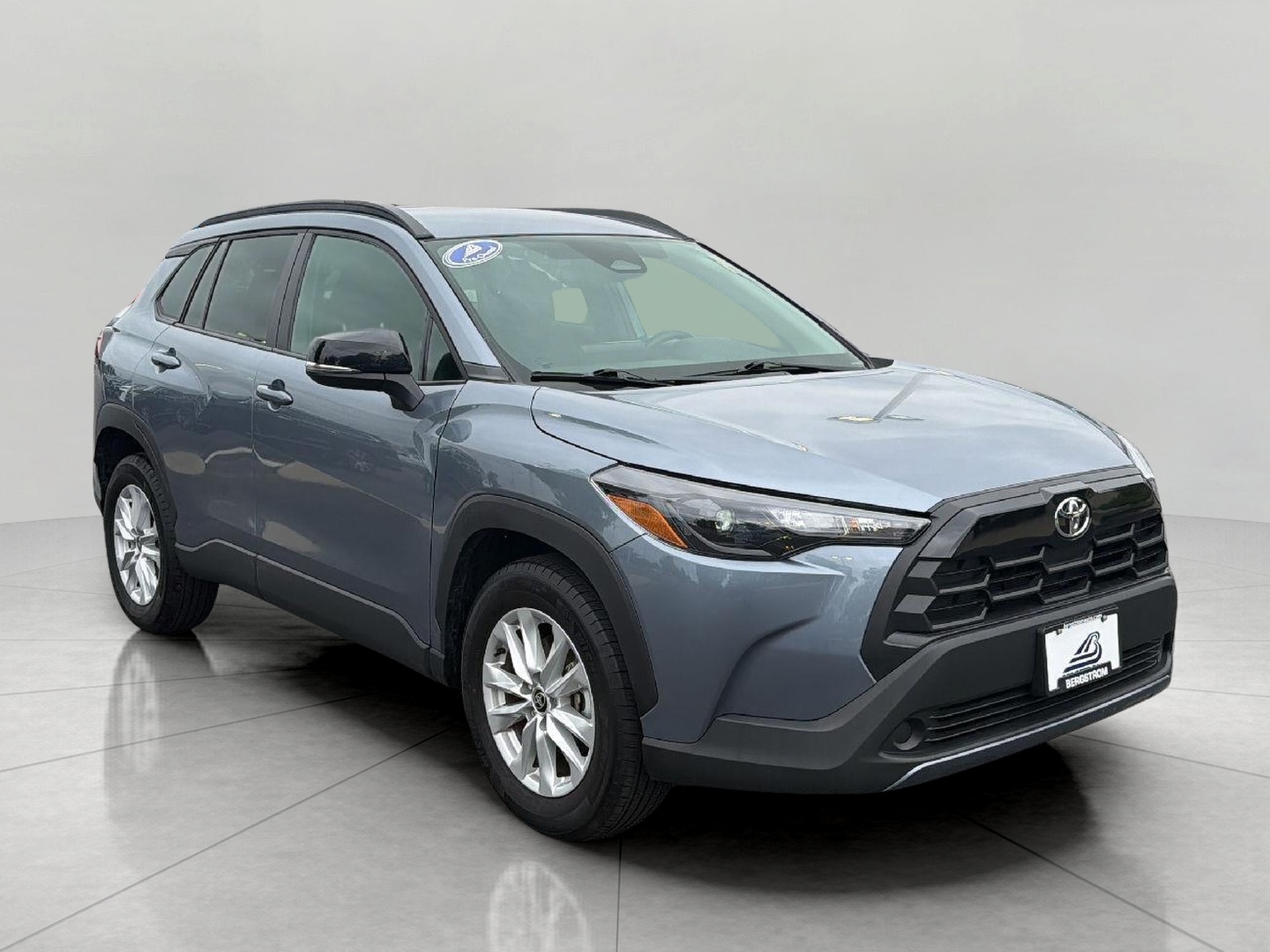 2026 Toyota Corolla Cross LE FWD