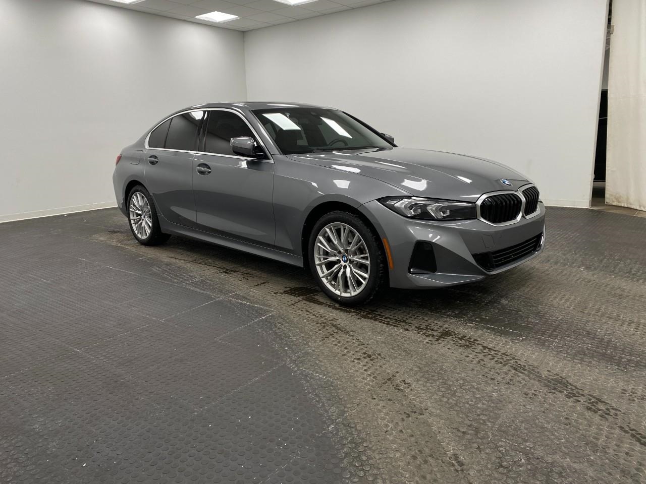 BMW 3 Series 330i xDrive AWD